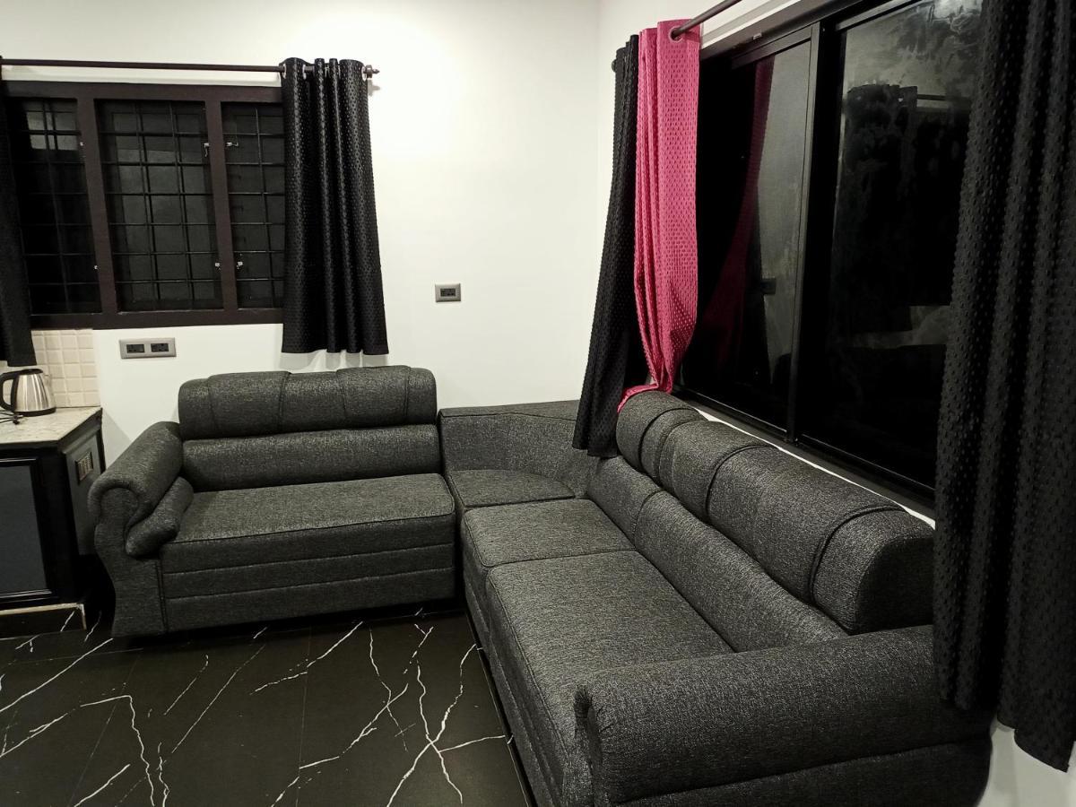 La Casa De Alexa Homestay Ідуккі Екстер'єр фото